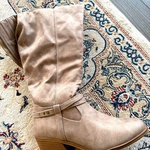 Dr Scholl’s Tan Boots